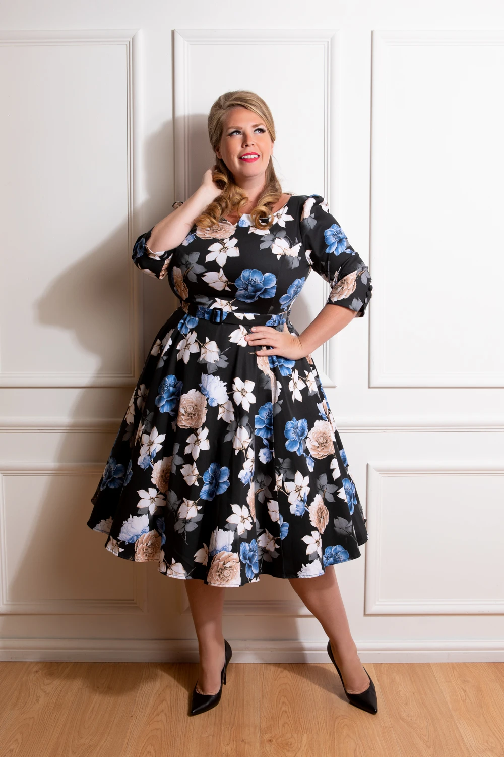 Zoe Floral Swing Dress In Plus Size