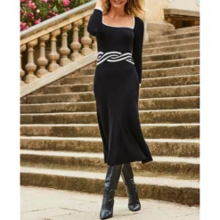 SOSANDAR Black Twist Detail Fit Flare Knitted Dress