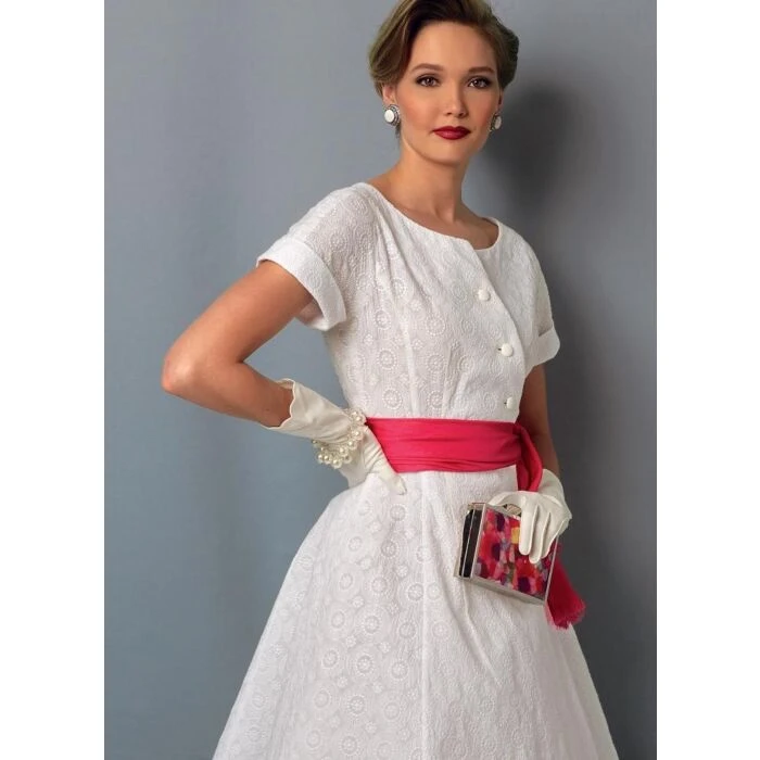 Vogue Sewing Pattern 9105 (A5) - Misses Dress & Sash V9105 6-14 V9105 6-14 - Image 9